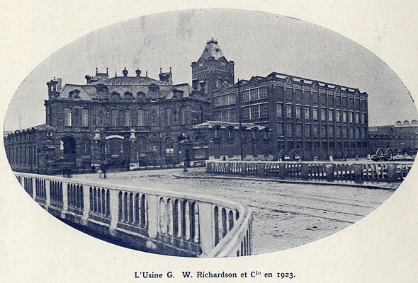 <b><i>L’usine G.W. Richardson et Cie en 1923.</b></i><br/>Le Monde illustré - tome 9,1923 

(Médiathèque municipale de Roubaix)